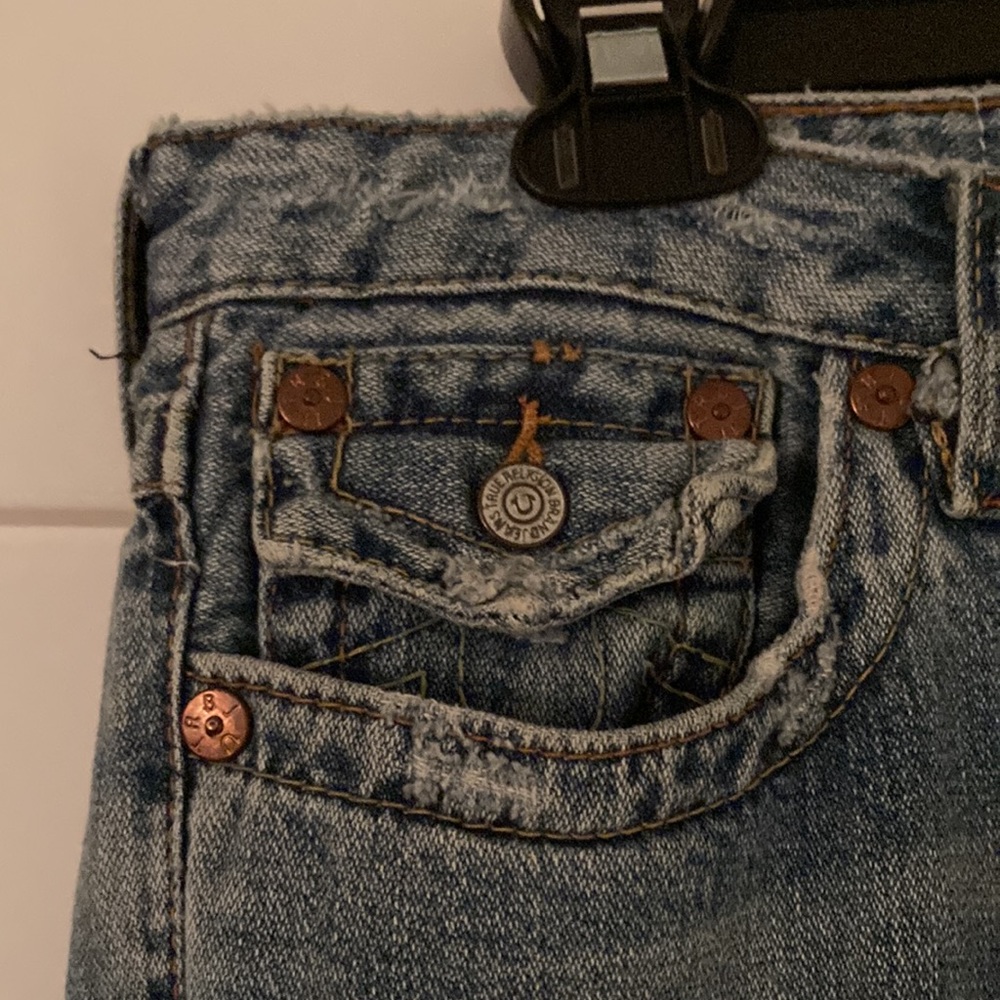 True Religion patch jeans - Picture 4 of 8